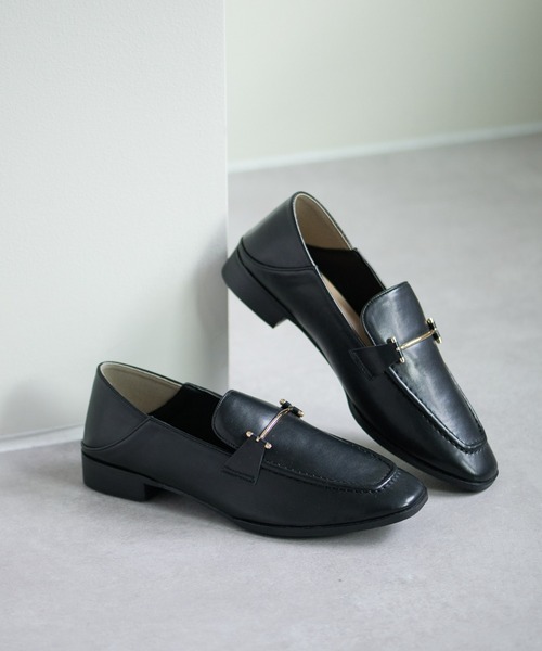 COLONY 2139(コロニートゥーワンスリーナイン)の「【マカロンFoot】メタルバーローファー(ローファー・レディース・ブラック/アイボリー・22.5cm/23.5cm/24.5cm)」の14枚目の写真