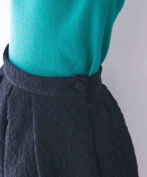 Rouge vif（ルージュヴィフ）の「ふくれジャガードスカート（スカート・レディース・ホワイト/ブラック・36/38）」の11枚目の写真