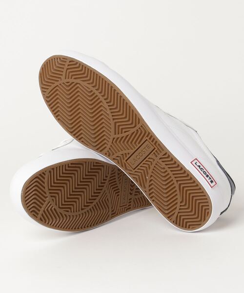 LACOSTE(ラコステ)の「LACOSTE/ラコステ スニーカー POWERCOURT TRI 1/パワーズコート TRI 1 カジュアル スニーカー SM00343(スニーカー・メンズ・ホワイト×レッド・26.5cm/27.0cm/25.5cm/26.0cm/28.0cm)」の3枚目の写真