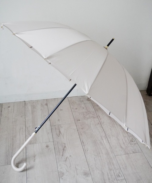 Port（ポート）の「【 Port / ポート 】 16本骨 シンプル デザイン 雨傘 ( 55cm )（長傘・レディース・ネイビー/パープル/ブルー/ベージュ/ラベンダー/ピンク系その他/ミント/ピンクベージュ/ブラック/グリーン/ピンク/グレー/ベージュ系その他/グリーン系その他/ブルー系その他/ブラック系その他/モスグリーン・FREE）」の4枚目の写真