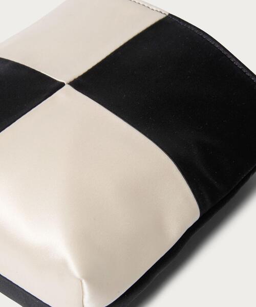 hai（ハイ）の「＜hai＞Vera シルク ミニ トートバッグ（ハンドバッグ・レディース・ホワイト・FREE）」の10枚目の写真