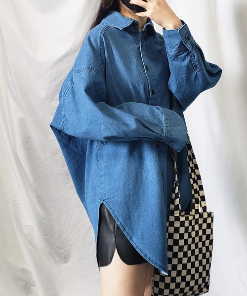 me+em select(ミームセレクト)の「ビッグシルエットヘビーデニムシャツ【ベルト付き】(シャツワンピース・レディース・ダークブルー/ライトブルー・FREE)」の16枚目の写真