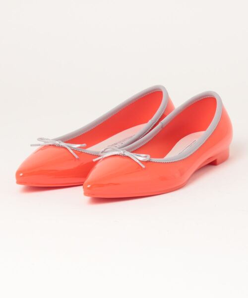 TEMPERATE（テンパレイト）の「IRMA （TEMPERATE/テンパレイト） ポインテッドトゥ バレエシューズ（パンプス・レディース・ブラック/オフホワイト/グレー/ボルドー/ライトグレー/ライトグリーン/レッド/ベージュ/ネイビー/オレンジ/パープル/グリーン・38/39/40/37/36/41）」の12枚目の写真