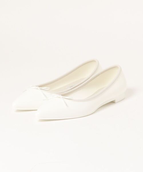 TEMPERATE（テンパレイト）の「IRMA （TEMPERATE/テンパレイト） ポインテッドトゥ バレエシューズ（パンプス・レディース・ブラック/オフホワイト/グレー/ボルドー/ライトグレー/ライトグリーン/レッド/ベージュ/ネイビー/オレンジ/パープル/グリーン・38/39/40/37/36/41）」の20枚目の写真