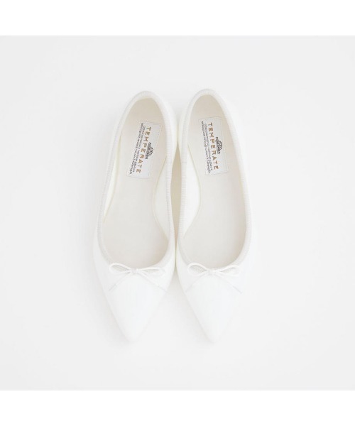 TEMPERATE（テンパレイト）の「IRMA （TEMPERATE/テンパレイト） ポインテッドトゥ バレエシューズ（パンプス・レディース・ブラック/オフホワイト/グレー/ボルドー/ライトグレー/ライトグリーン/レッド/ベージュ/ネイビー/オレンジ/パープル/グリーン・38/39/40/37/36/41）」の19枚目の写真