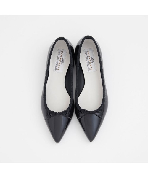 TEMPERATE（テンパレイト）の「IRMA （TEMPERATE/テンパレイト） ポインテッドトゥ バレエシューズ（パンプス・レディース・ブラック/オフホワイト/グレー/ボルドー/ライトグレー/ライトグリーン/レッド/ベージュ/ネイビー/オレンジ/パープル/グリーン・38/39/40/37/36/41）」の17枚目の写真