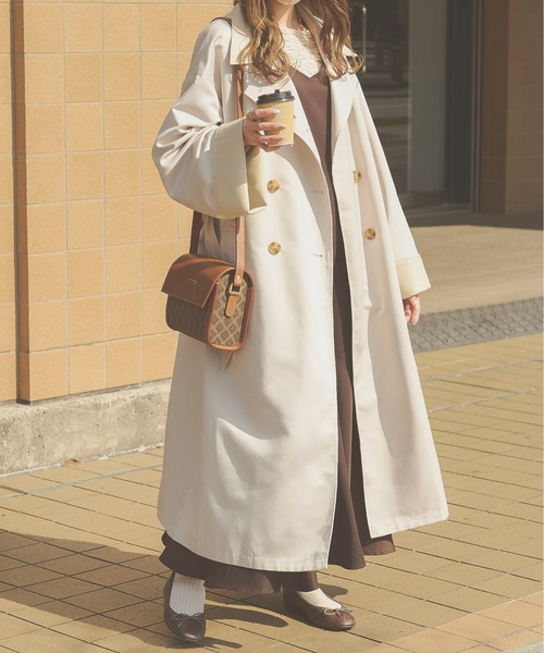 Ambre Neige（アンブルネージュ）の「配色トレンチコート／【WEB/EC限定商品】（トレンチコート・レディース・ベージュ/アイボリー・FREE）」の2枚目の写真