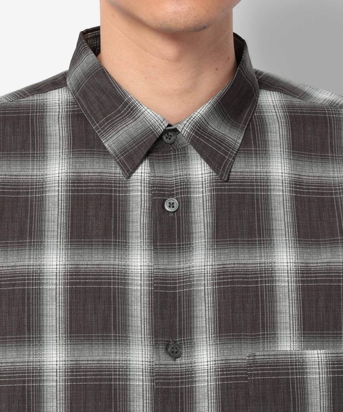 LAKOLE(ラコレ)の「プリントチェックシャツ / 265990(シャツ/ブラウス・メンズ・アイボリー/ブルー/ブラック・LARGE/MEDIUM)」の20枚目の写真