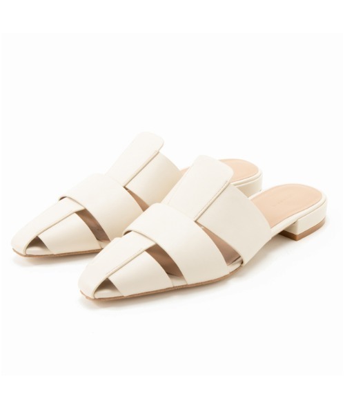 LE VERNIS（ル・ベルニ）の「LE VERNIS(ル・ベルニ)グルカサンダル  