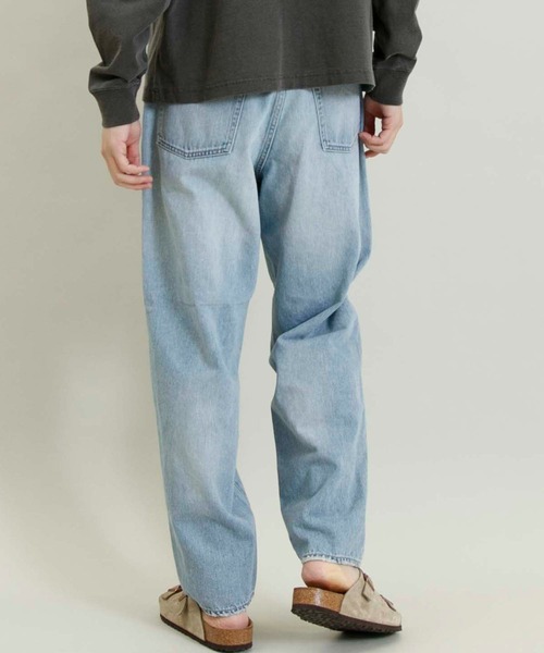 Johnbull（ジョンブル）の「ルーズテーパードジーンズ（デニムパンツ・メンズ・ライトインディゴブルー・SMALL/MEDIUM/LARGE）」の4枚目の写真