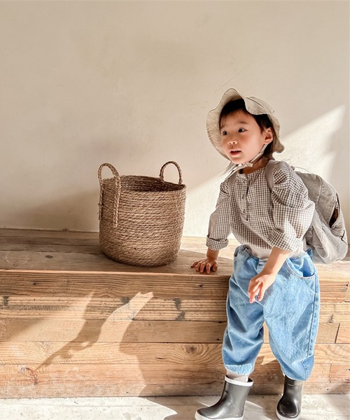 aimoha（アイモハ）の「aimoha-KIDS- ウォッシュデニム裾リブ絞りパンツ（スラックス・キッズ・ブラック/ブルー・100/80/110/90/120/130）」の22枚目の写真