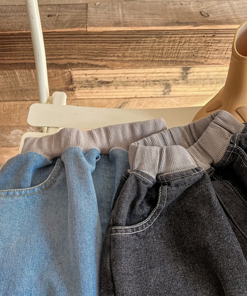 aimoha（アイモハ）の「aimoha-KIDS- ウォッシュデニム裾リブ絞りパンツ（スラックス・キッズ・ブラック/ブルー・100/80/110/90/120/130）」の7枚目の写真