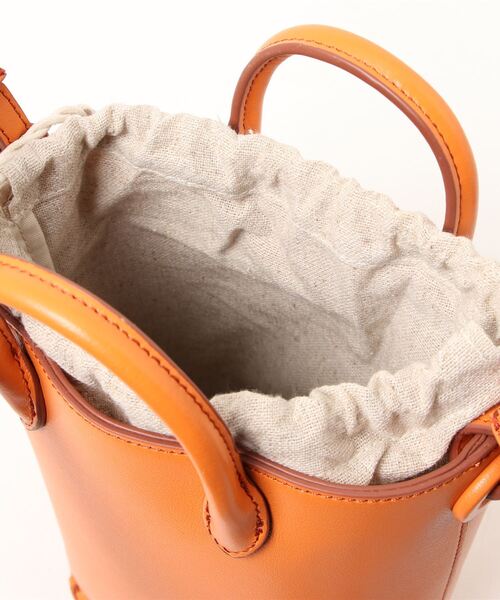 TOPKAPI（トプカピ）の「レザー バケツ型 2way ミニ ショルダー バッグ（ショルダーバッグ・レディース・ホワイト/オレンジ/キャメル・FREE）」の21枚目の写真