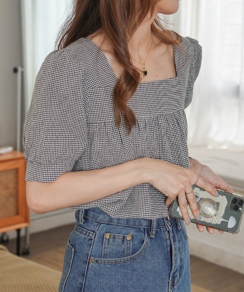 ABITOKYO(アビトーキョー)の「パフスリーブスクエアネックチェック柄ブラウス(シャツ/ブラウス・レディース・ブラック/グリーン/ブルー/ベージュ/グレー・M/L)」の10枚目の写真