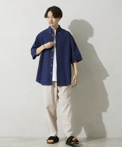JOURNAL STANDARD relume(ジャーナルスタンダード レリューム)の「オーバーサイズサッカーチェック半袖シャツ(シャツ/ブラウス・メンズ・ホワイト/ネイビー/ブルー・MEDIUM/LARGE)」の22枚目の写真
