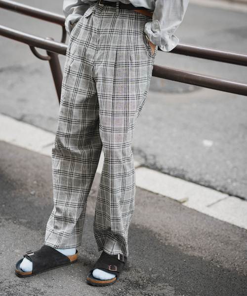 BIRKENSTOCK（ビルケンシュトック）の「【BIRKENSTOCK / ビルケンシュトック】別注 チューリッヒ "NOIR"（サンダル・メンズ・ブラック・44/40/41/42/43）」の16枚目の写真