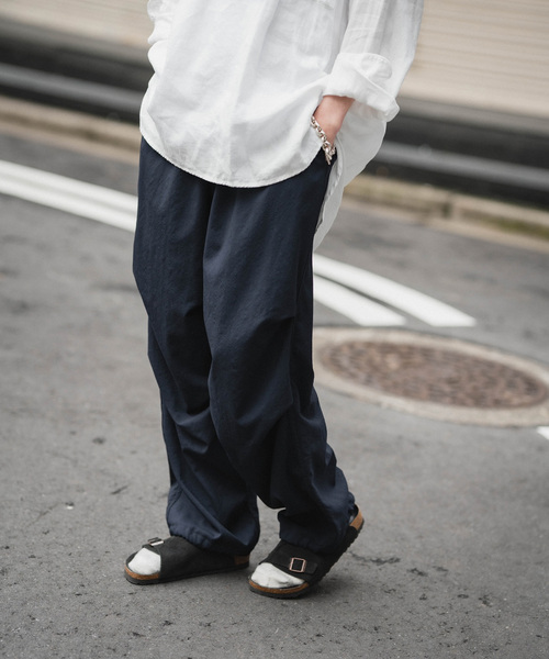 BIRKENSTOCK（ビルケンシュトック）の「【BIRKENSTOCK / ビルケンシュトック】別注 チューリッヒ "NOIR"（サンダル・メンズ・ブラック・44/40/41/42/43）」の19枚目の写真