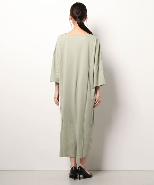 FLEUR DE KALINA(フレールドゥカリーナ)の「【FLEUR DE KALINA/フレール ドゥ カリーナ】 ドロストスリーブイレヘムワンピース(ワンピース・レディース・ライトグリーン/ベージュ/カーキ・FREE)」の5枚目の写真