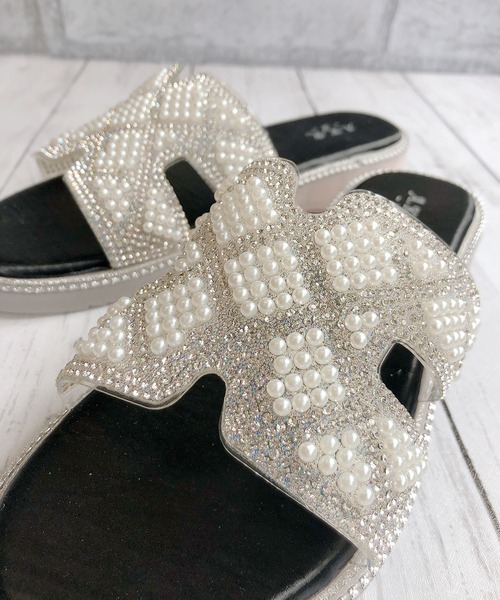 Noubel Voug Relax（ヌーベルヴォーグリラックス）の「ビジューデザインフラットサンダル（サンダル・レディース・ベージュ/ブラック・M/S/L/LL）」の11枚目の写真