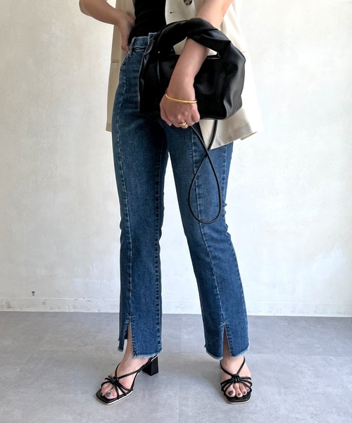 prose verse（プロズヴェール）の「フロントスリットデニムパンツ（デニムパンツ・レディース・ネイビー/ブラック・MEDIUM/LARGE）」の5枚目の写真