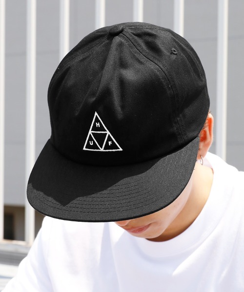 HUF（ハフ）の「HUF/ハフ ESS UNSTRUCTURED TT ベースボールキャップ 