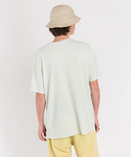 Levi's（リーバイス）の「LEVI'S(R) FRESH リラックスフィットTシャツ Stay Fresh Natural Green（その他トップス・メンズ・グリーン・XL/M/S/L）」の4枚目の写真