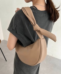 CAPRICIEUX LE'MAGE | ソフトムーンショルダーバッグ(ショルダーバッグ)