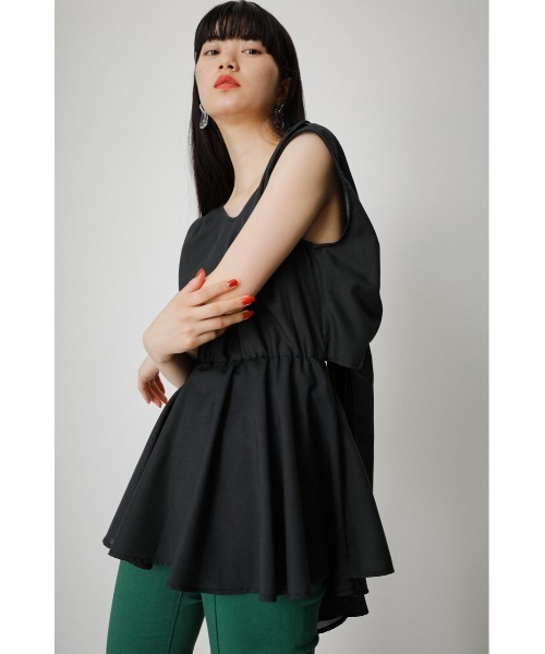 AZUL by moussy（アズールバイマウジー）の「BACK TIE PEPLUM BLOUSE/バックタイペプラムブラウス（タンクトップ・レディース・ブラック/ライトベージュ・MEDIUM/SMALL）」の22枚目の写真