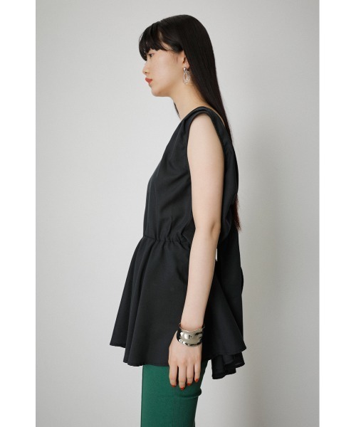 AZUL by moussy（アズールバイマウジー）の「BACK TIE PEPLUM BLOUSE/バックタイペプラムブラウス（タンクトップ・レディース・ブラック/ライトベージュ・MEDIUM/SMALL）」の18枚目の写真