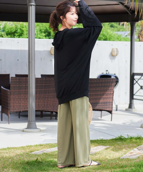 Fashion Letter（ファッションレター）の「ユニセックスuvカットラッシュプルオーバー（ラッシュガード・レディース・ブラック/モカ/ネイビー・FREE）」の4枚目の写真