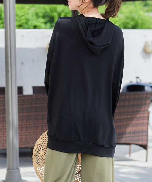 Fashion Letter（ファッションレター）の「ユニセックスuvカットラッシュプルオーバー（ラッシュガード・レディース・ブラック/モカ/ネイビー・FREE）」の16枚目の写真