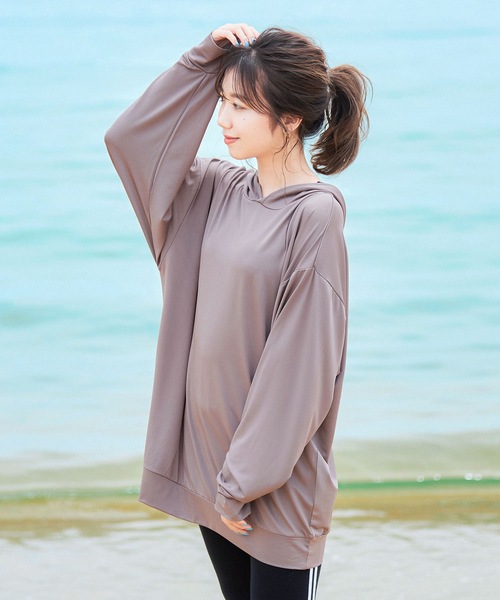 Fashion Letter（ファッションレター）の「ユニセックスuvカットラッシュプルオーバー（ラッシュガード・レディース・ブラック/モカ/ネイビー・FREE）」の10枚目の写真