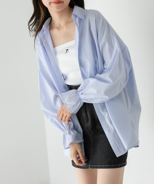 OLIVE des OLIVE（オリーブデオリーブ）の「カラフルストライプゆるシャツ（シャツ/ブラウス・レディース・オフホワイト/ピンク/ブラウン/サックスブルー・FREE）」の3枚目の写真