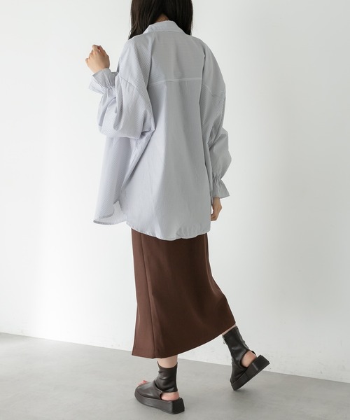 OLIVE des OLIVE（オリーブデオリーブ）の「カラフルストライプゆるシャツ（シャツ/ブラウス・レディース・オフホワイト/ピンク/ブラウン/サックスブルー・FREE）」の7枚目の写真