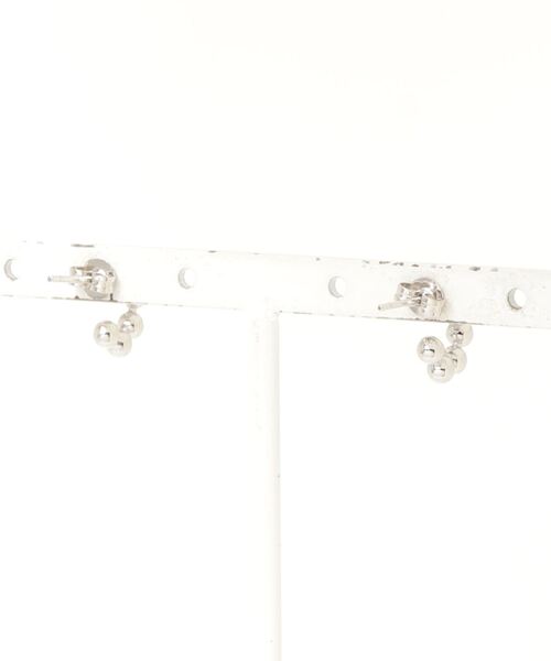 Auntie Rosa（アンティローザ）の「ボールチェーンピアス（ピアス（両耳用）・レディース・シルバー・FREE）」の6枚目の写真