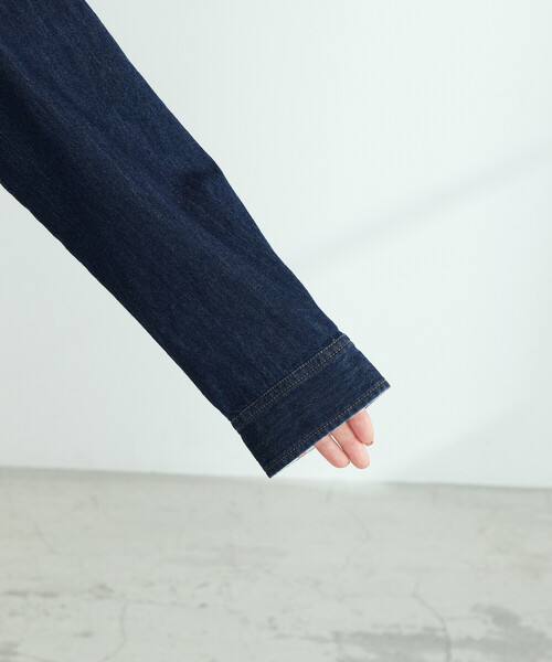 ONIGIRI（オニギリ）の「デニム　シャツワンピース（シャツワンピース・レディース・ネイビー/チャコール・MEDIUM/LARGE）」の13枚目の写真