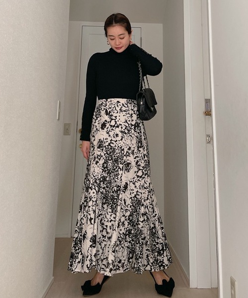 Vicente（ヴィセンテ）の「Garden maxi skirt（スカート・レディース・ブラック/ネイビー・FREE）」の13枚目の写真