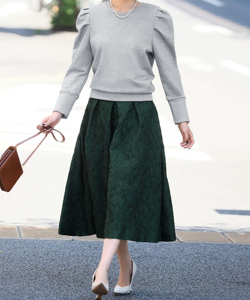 ELFRANK（エルフランク）の「パワーショルダープルオーバー（Tシャツ/カットソー・レディース・オフホワイト/ブラック/グレー/グリーン/イエロー・FREE）」の9枚目の写真