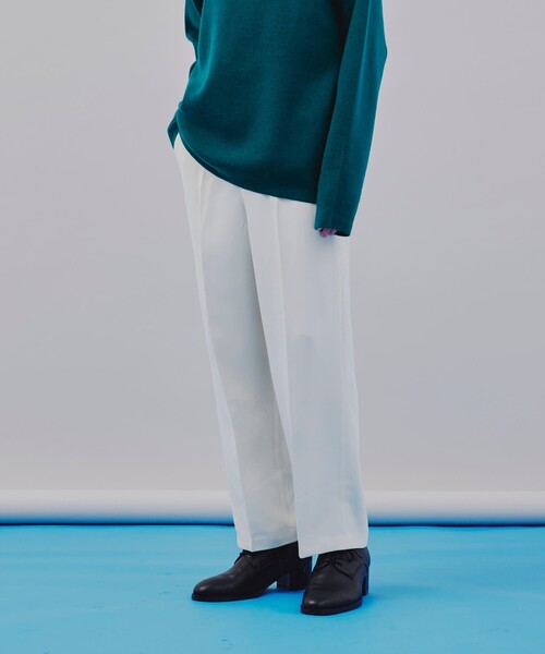 tk.TAKEO KIKUCHI（ティーケータケオキクチ）の「◆セミワイドストレートカラーパンツ（その他パンツ・メンズ・ダークグリーン/ネイビー/オフホワイト/ブラック・02/03/66）」の2枚目の写真