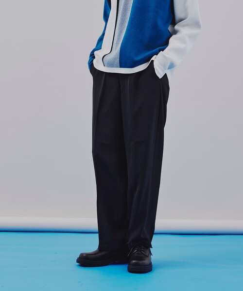 tk.TAKEO KIKUCHI（ティーケータケオキクチ）の「◆セミワイドストレートカラーパンツ（その他パンツ・メンズ・ダークグリーン/ネイビー/オフホワイト/ブラック・02/03/66）」の3枚目の写真