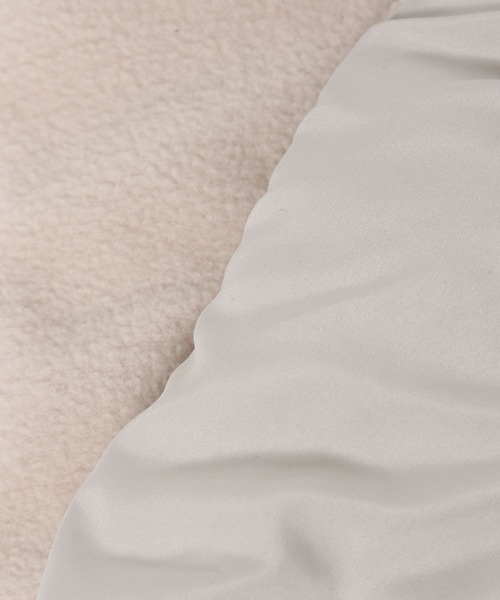 niko and...（ニコアンド）の「オリジナルエアサーマルハンドウォーマー（アームカバー・レディース・カーキ/アイボリー/ブラック・FREE）」の10枚目の写真