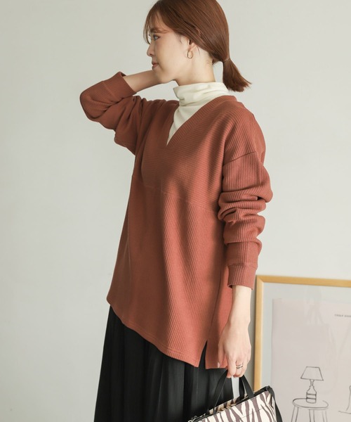 URBAN RESEARCH DOORS(アーバンリサーチドアーズ)の「ラゲットリブVネックプルオーバー(Tシャツ/カットソー・レディース・ライトベージュ/ブラック系その他/モカ・MEDIUM)」の19枚目の写真