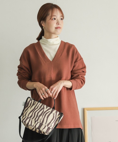 URBAN RESEARCH DOORS(アーバンリサーチドアーズ)の「ラゲットリブVネックプルオーバー(Tシャツ/カットソー・レディース・ライトベージュ/ブラック系その他/モカ・MEDIUM)」の20枚目の写真