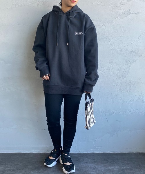 SMITH'S（スミス）の「【CLASSY. 3月号掲載】[SMITH'S/スミス] 別注 ペインターバックポケット スウェットパーカー（パーカー・レディース・グリーン/ナチュラル/ブラック・M/S/L）」の16枚目の写真