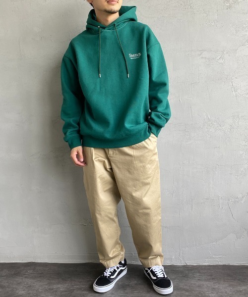 SMITH'S（スミス）の「【CLASSY. 3月号掲載】[SMITH'S/スミス] 別注 ペインターバックポケット スウェットパーカー（パーカー・レディース・グリーン/ナチュラル/ブラック・M/S/L）」の4枚目の写真