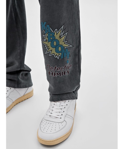 Guess（ゲス）の「GUESS Originals x Batman Graphic Jogger Pants（スウェットパンツ・メンズ・ブラック・SMALL/MEDIUM/X-LARGE/LARGE）」の8枚目の写真