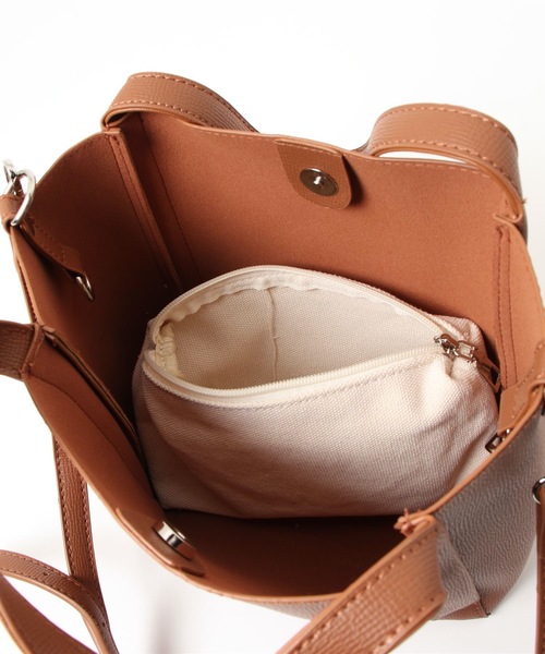 ap retro（アプレトロ）の「スクエア２WAYバッグ（ハンドバッグ・レディース・ブラウン/グレイッシュベージュ/ブラック/アイボリー/ダークブラウン・FREE）」の15枚目の写真