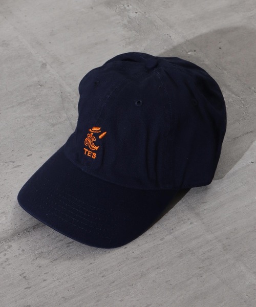 The Endless Summer（エンドレスサマー）の「TES BUHI EMB LOW CAP / キャップ（キャップ・メンズ・ベージュ/ライトグレー/A/チャコール/サックスブルー/パープル/ブラック/ネイビー/オリーブ/ブルー/サーモンピンク/ダークオレンジ・FREE）」の7枚目の写真