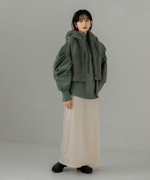 KBF（ケイビーエフ）の「ベロアセミフレアスカート（スカート・レディース・ライトベージュ/ブルー/ブラック・ONE）」の6枚目の写真