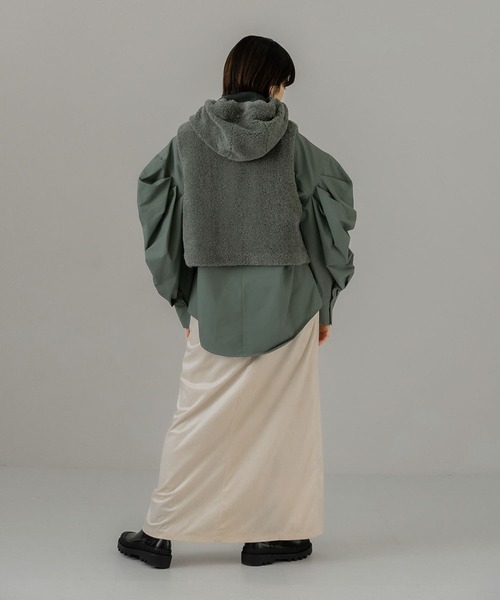 KBF（ケイビーエフ）の「ベロアセミフレアスカート（スカート・レディース・ライトベージュ/ブルー/ブラック・ONE）」の8枚目の写真